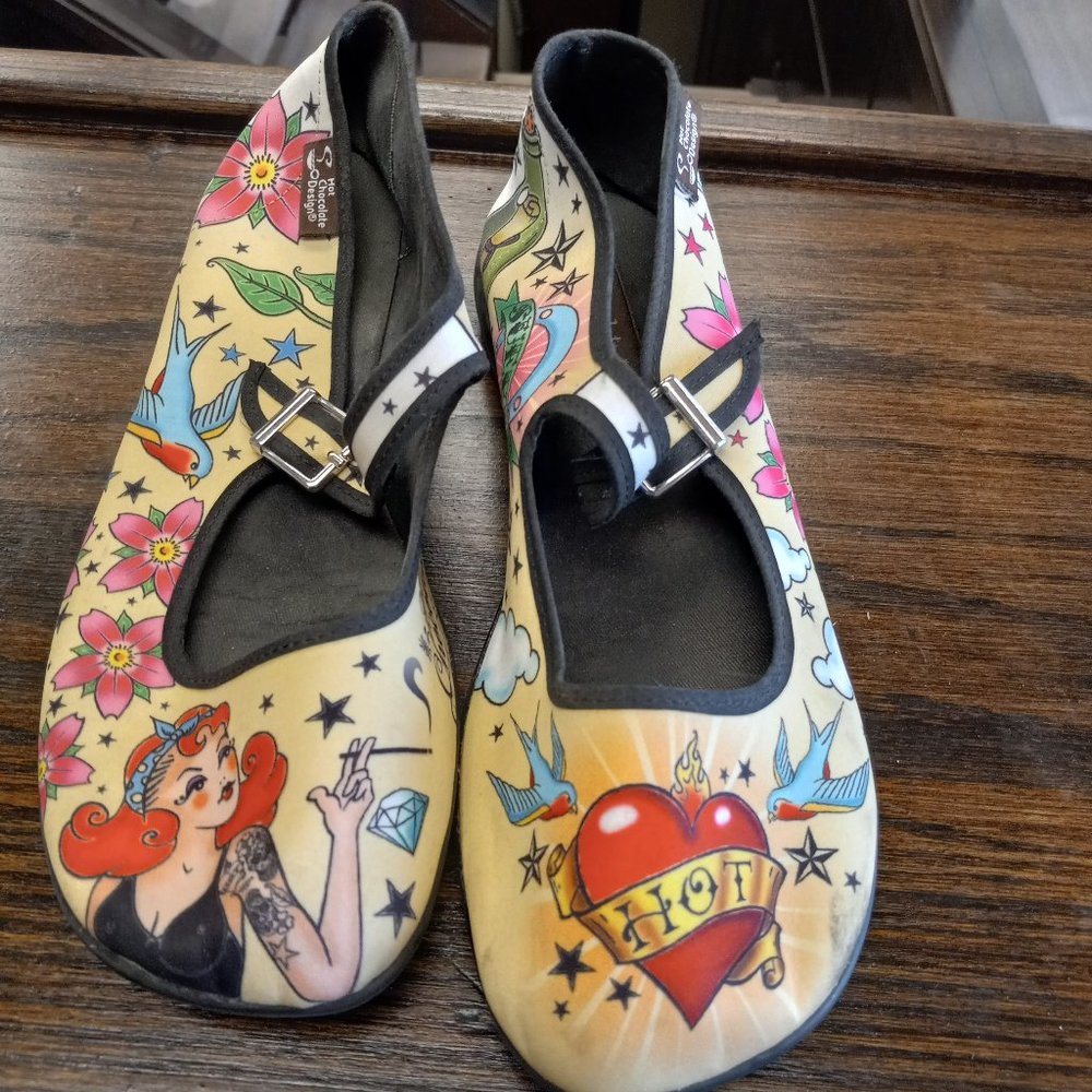 Hot Chocolate Design flats